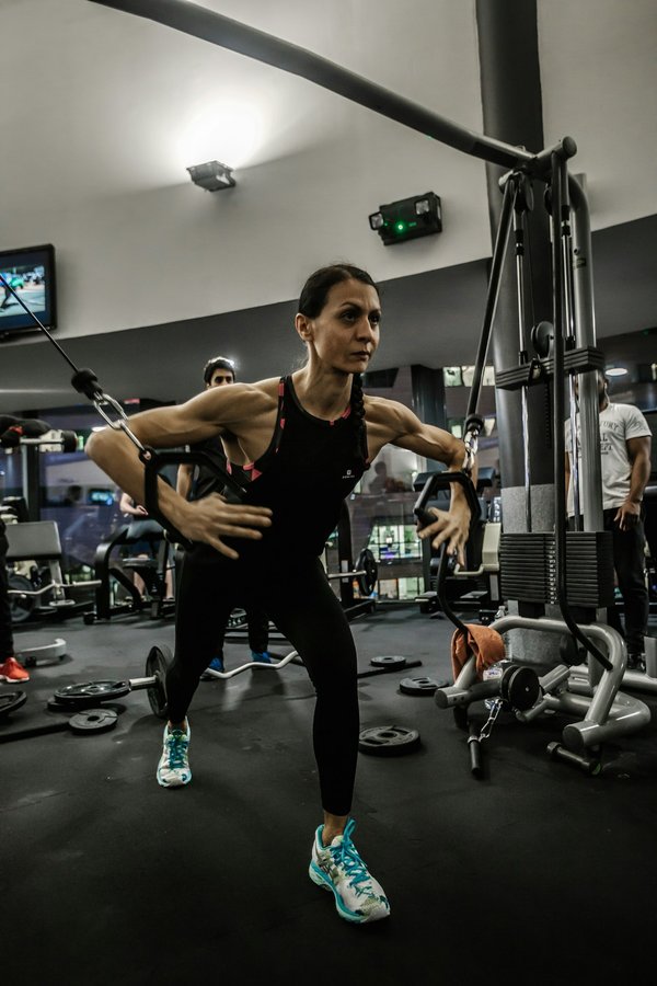 Quels sont les exercices de gymnastique douce pour les femmes en rééducation post-opératoire?
